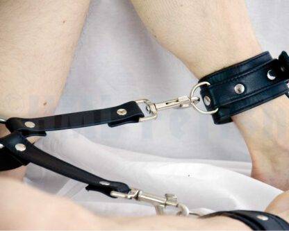 Leather hog-tie rings