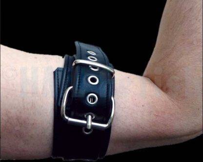 Leather Bracelet with buckle